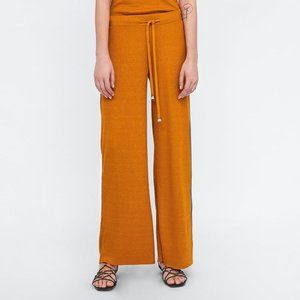 ZARA - Ribbed Mustard Trousers